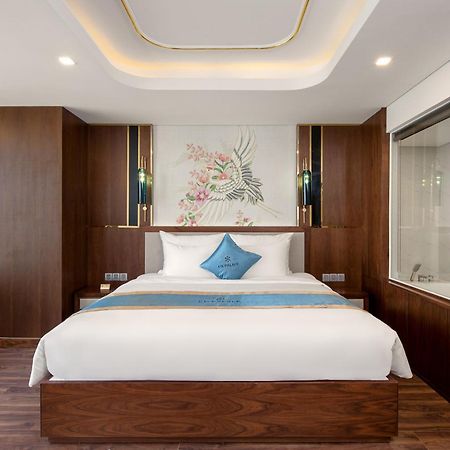 Cn Palace Boutique Hotel & Spa Дананг Экстерьер фото