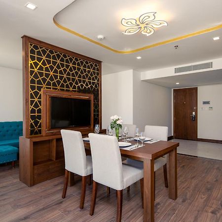 Cn Palace Boutique Hotel & Spa Дананг Экстерьер фото