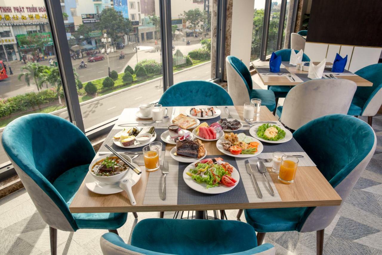 Cn Palace Boutique Hotel & Spa Дананг Экстерьер фото