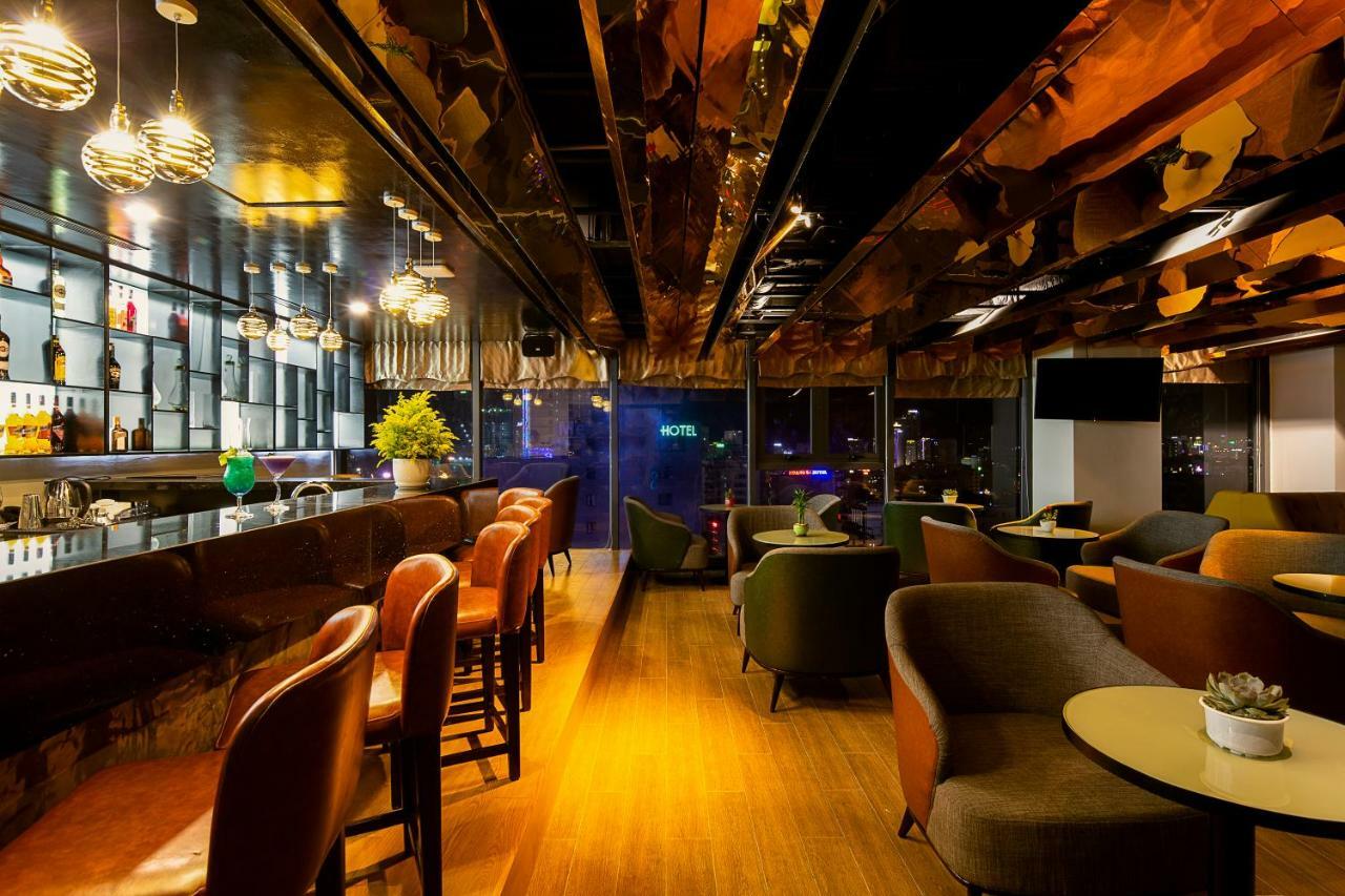 Cn Palace Boutique Hotel & Spa Дананг Экстерьер фото
